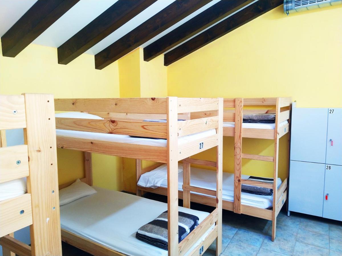 Amaiurko Aterpea Hostel Maya del Baztan Exterior photo